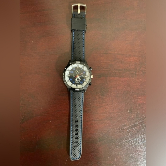 Brand new Blue men’s sport GT grand touring fashion watch - Picture 4 of 4